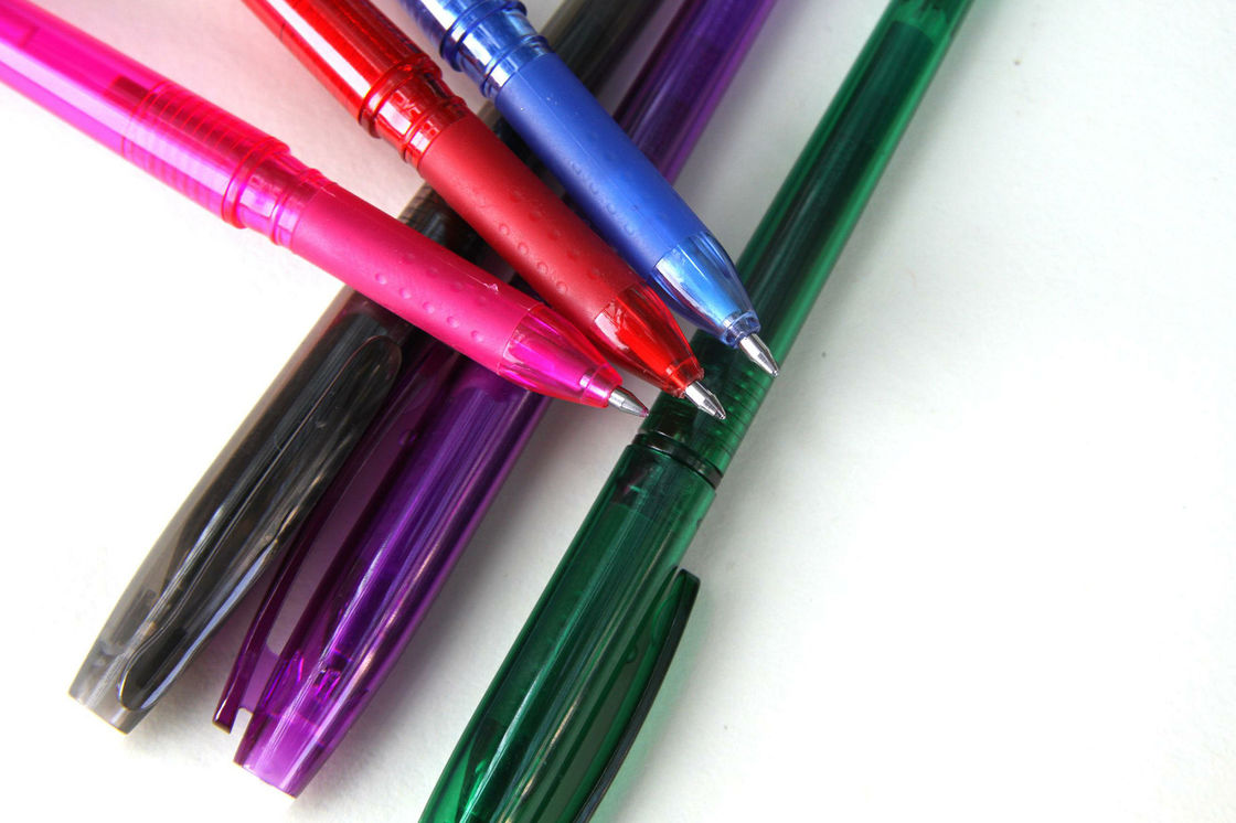 Colores multi de la tinta de las plumas borrables sensibles al calor de la fricción sin residuo